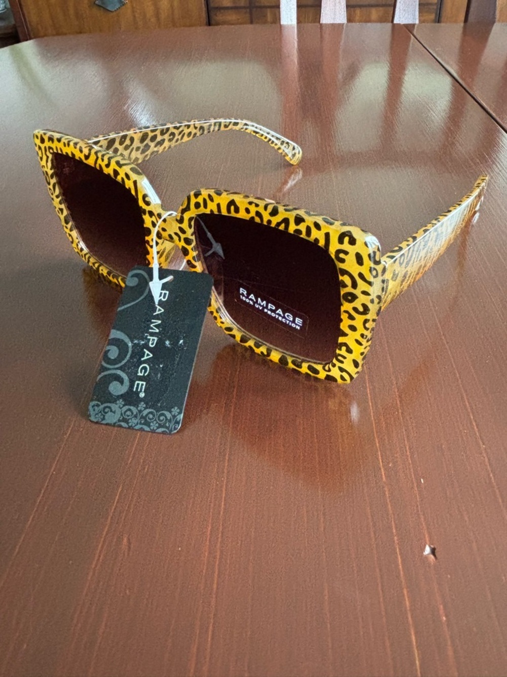 Rampage 100% UV protection, leopard print square frame,brown lens